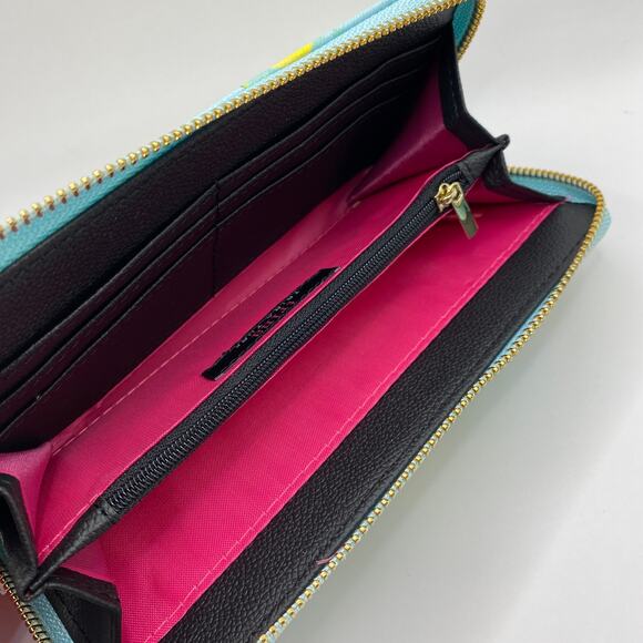 Trina Turk Lemon Zip Around Wallet Clutch Mint Yellow Novelty Fruit Print NIB - Picture 5 of 8